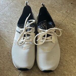 New Balance  Ladies Sneakers size 11